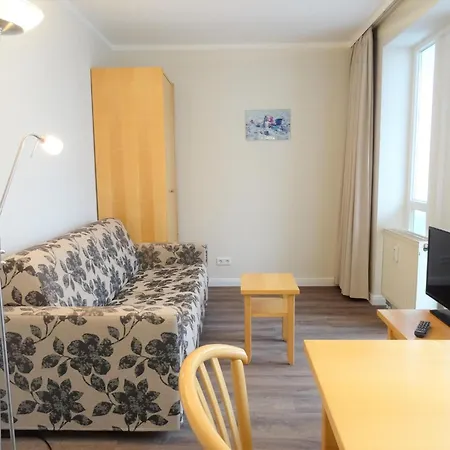 Apartamento Fuer Zwei In Mit Balkon Und Wlan